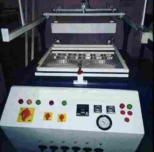 Semi Automatic Grade Thermocol Dona Pattal Making Machine