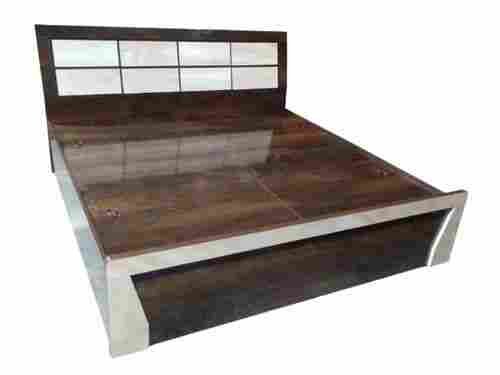 60 X 80 Inches Rectangular Polish Finished And Termite Proof Wooden Double Bed 