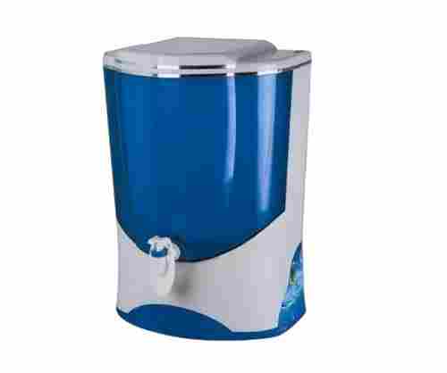 10 Litre Storage 35 Wattage 220 Voltage Wall Mounted Plastic Body Water Purifier