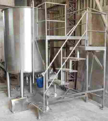 3 Phase 440 Vac And 2500 Litre Capacity Liquid Oral Manufacturing Plant