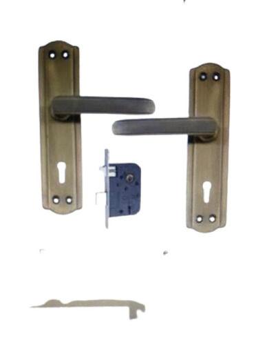 Silver Hard Structure Rust Proof Perfect Finish Anti Corrosion High Performance Iron Door Handle