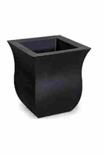 Square Shape Fine Finishing Black Stylish Plastic Flower Pot