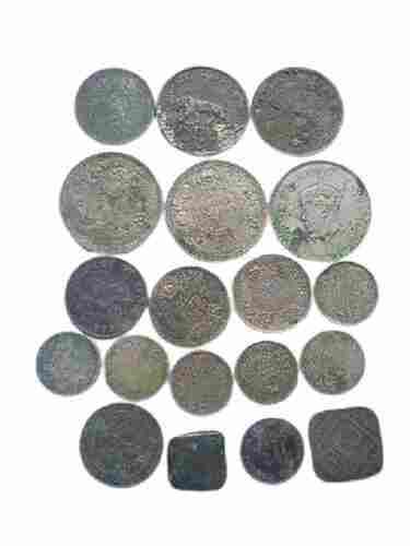 Round Shape Polished Finish Lightweight Corrosion Resistant Antique Coins 