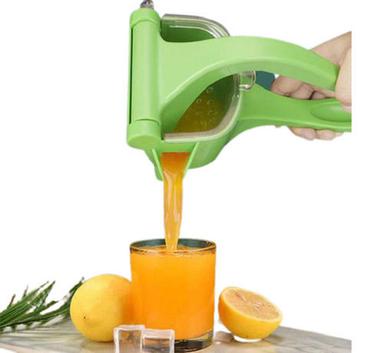 Portable And Lightweight Free Stand Solid Plastic Non Electric Hand Juicer Capacity: 20-30 Tons/Year