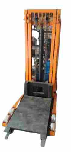 Portable And Moveable Full Electric Stacker With 1500kg Lifting Capacity