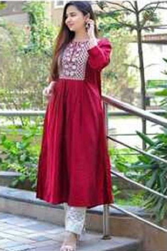 Ladies Full Sleeves Plain Cotton Kurti For Casual Wear