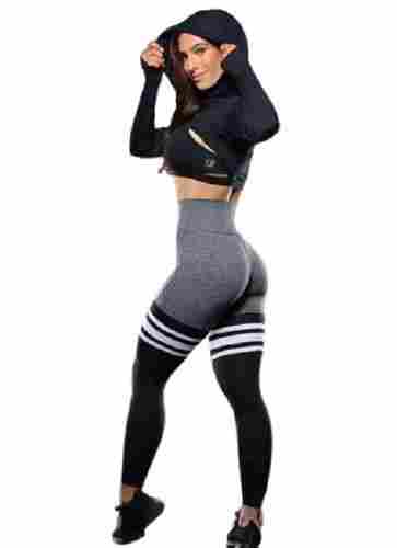Lightweight And Comfortable Sports Wear For Ladies 