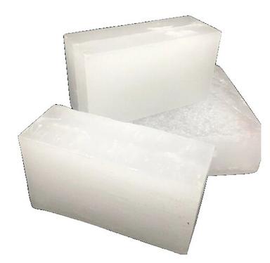A Grade 100 Percent Purity Fully Refined White Paraffin Wax for Candle Making