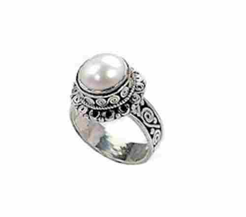 Sterling Silver Ladies Fashion Pearl Ring