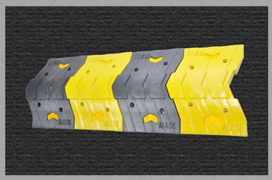 Plastic Speed Humps Size: 250*350*50
