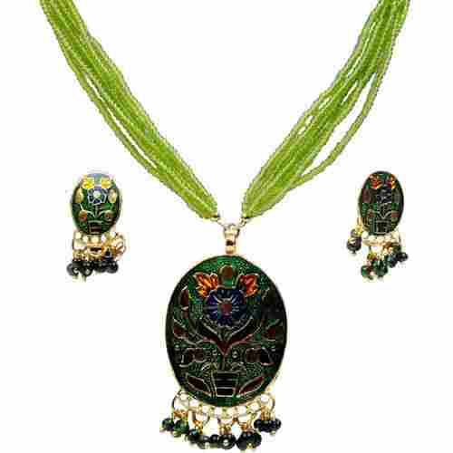 Green Round Floral Design Brass Necklace Set 