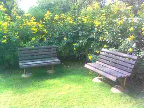 Superior Quality FRP Garden Benches for Comfortable Sitting