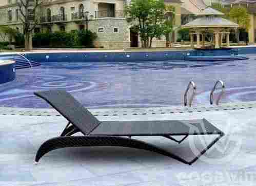 Gw3274-L1 Outdoor Furniture Rattan Woven Pool Furniture Chaise Lounge