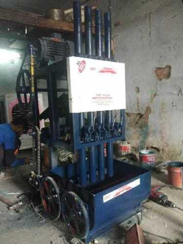 4 Stock Fully Automatic Masala Kandap Machine Capacity: 20 To 25Kg/Hour Kg/Hr
