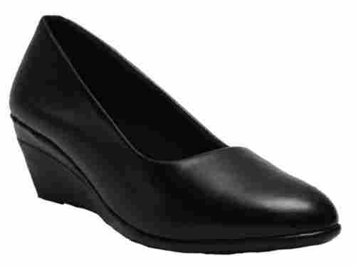Light Weight And Comfortable Medium Heel Leather Formal Shoes For Ladies