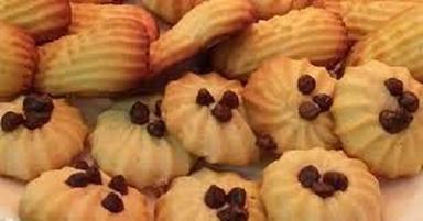 Handmade Crispy Round Sweet Bakery Biscuit  Fat Content (%): 3.2 Grams (G)