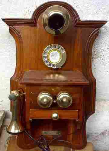 Wooden Wall Hanging Telephone