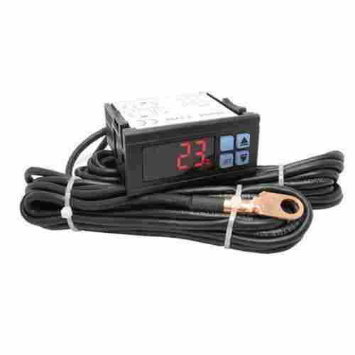 Alarm Temperature Monitor for Automobile Engine and Water Tank