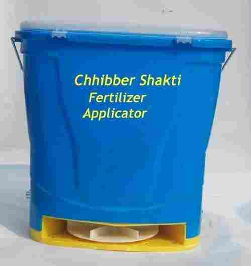 Fertilizer Applicator