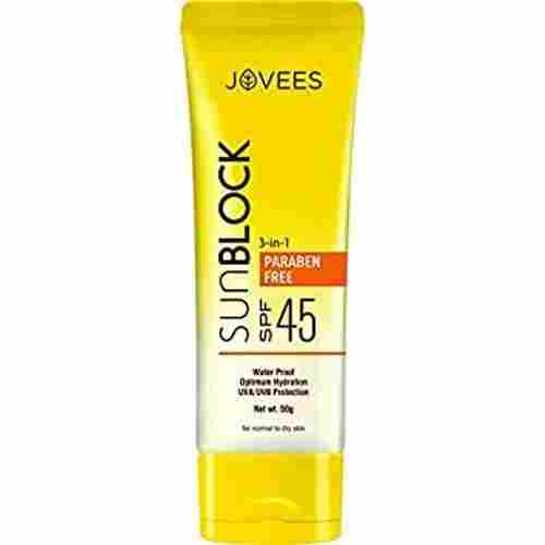 Protection Sun Block Improve Skin Texture And Complexion Jovees Uva/Uvb Protection Cream 