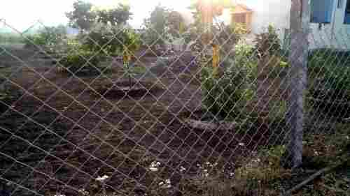 metal chain link fence