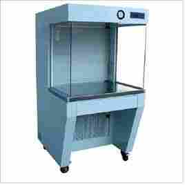 D Series Vertical Laminar Air Flow Cabinet