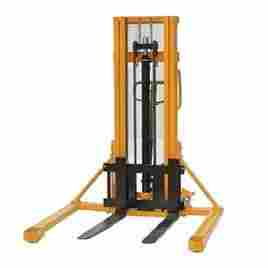 Manual Hydraulic Straddle Stacker