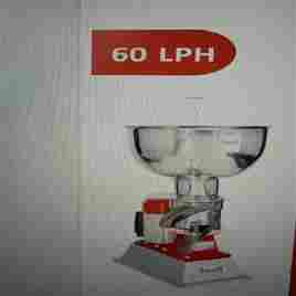 Paras Milk Cream Seprator Cap 60 Lph Semi Ss In Pune Flowsia Process Equipments
