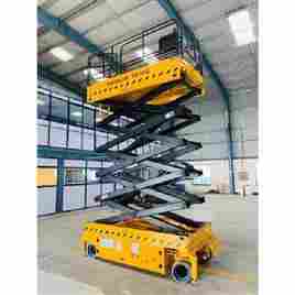 Self Propelled Scissor Lift Ds 1212 In Pune Daedalus Lift Access Equipments Private Limited