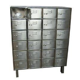 Stainless Steel Storage Locker, Material: Stainless Steel