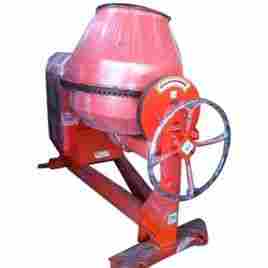Tilting Mixing Power Cement Concrete Mixer Machine Drum Capacity 500 L In Ghaziabad Ms Hina Machinery Centre