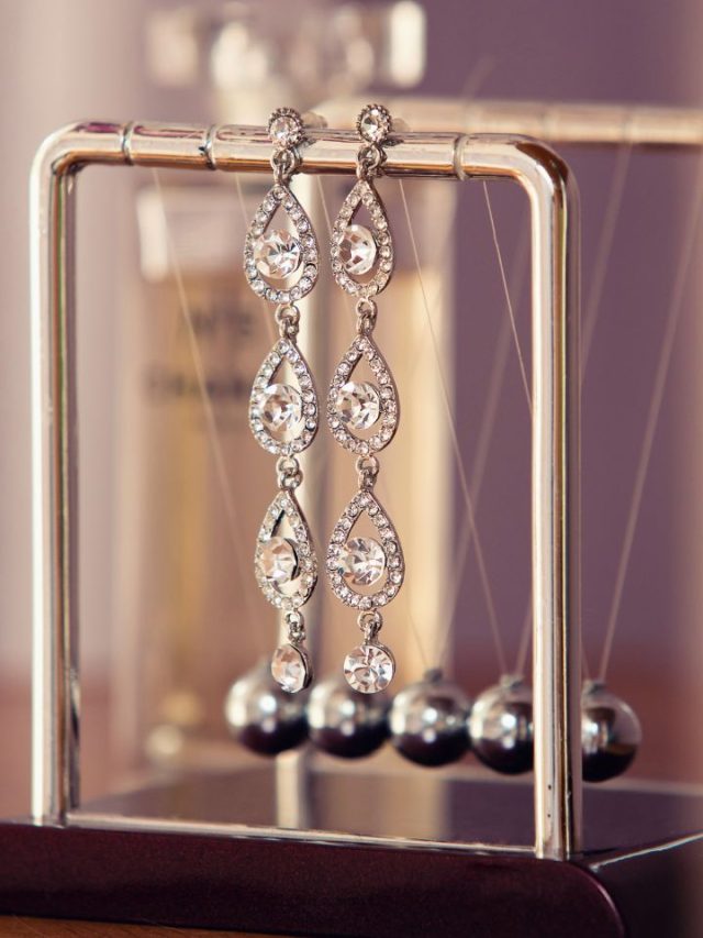 From Studs To Chandeliers 10 Types Of Earrings For Women Tradeindia