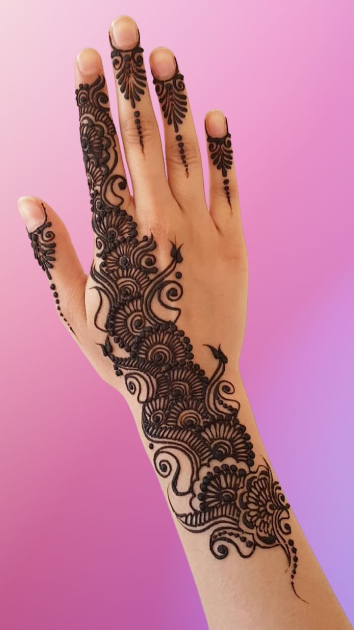 Top 8 Arabic Mehndi Design For Henna Parties And Gatherings ...