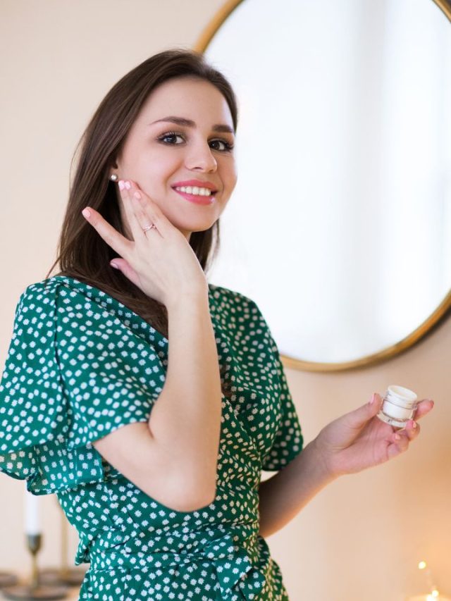 8 Different Types Of Ladies Face Cream For Glowing Skin Tradeindia