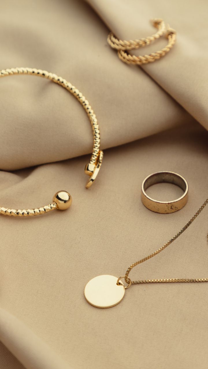 Jewellery items for ladies clearance