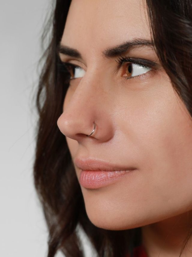 8 Stylish Nose Rings For Wedding Season 2023 Tradeindia